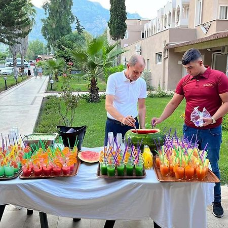 Alexius Beach Hotel بيلديبي المظهر الخارجي الصورة