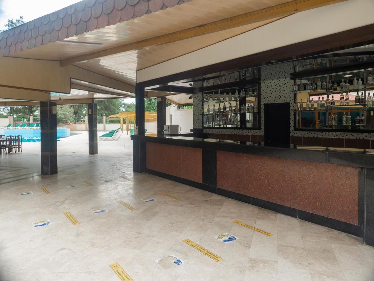 Alexius Beach Hotel بيلديبي المظهر الخارجي الصورة