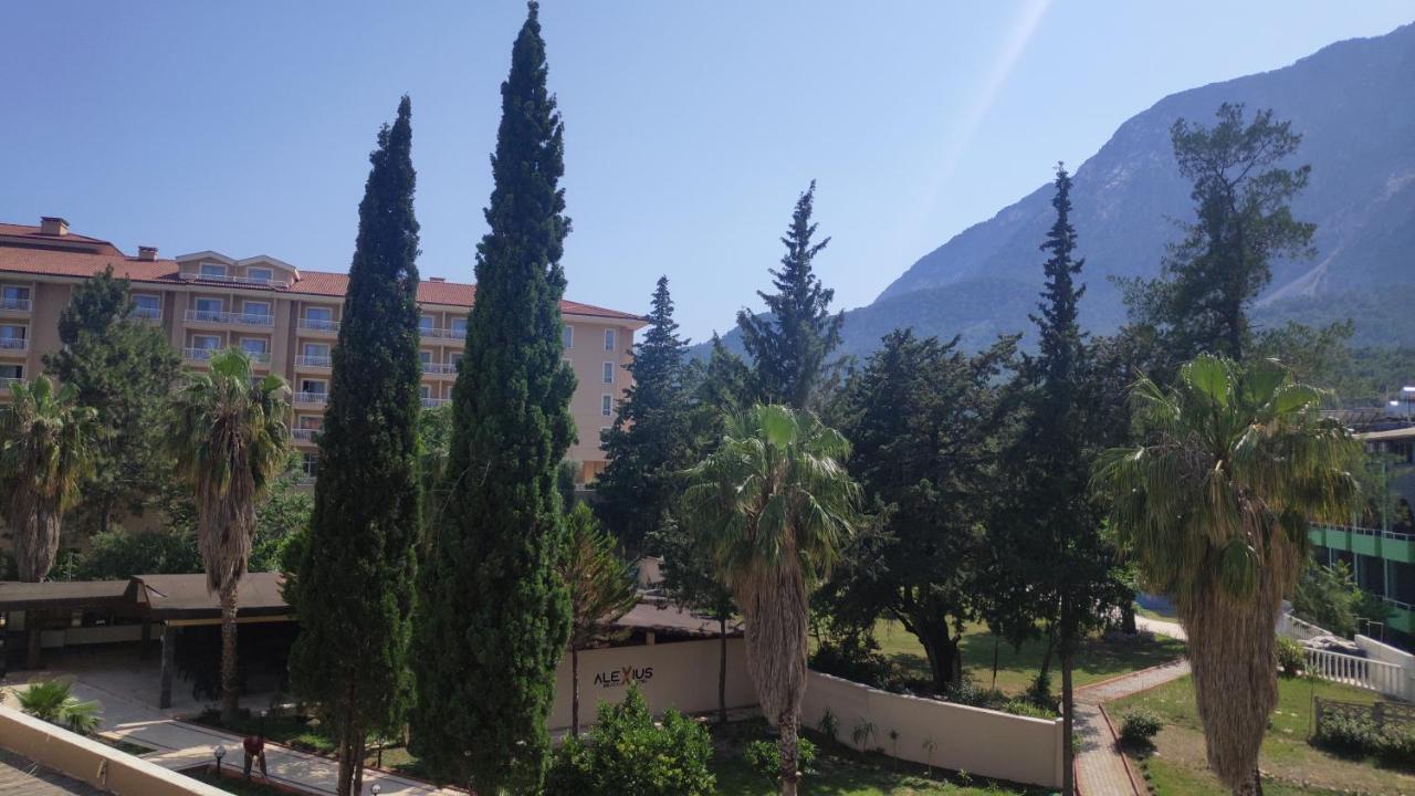 Alexius Beach Hotel بيلديبي المظهر الخارجي الصورة