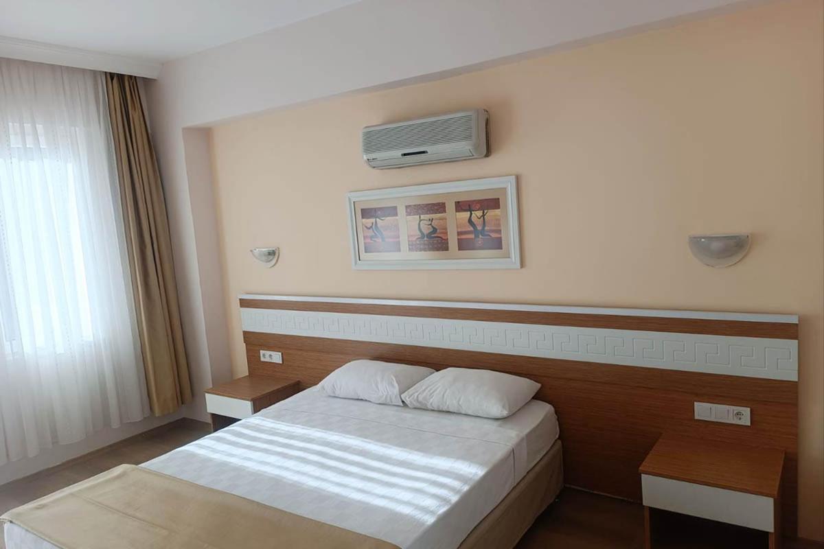 Alexius Beach Hotel بيلديبي المظهر الخارجي الصورة